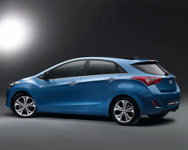Hyundai i30 2012 (Хюндай, Хундай и30) хэтчбек — 10