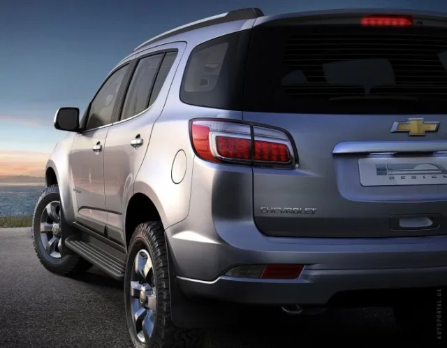 Chevrolet Trailblazer 2012 кросовер — 7