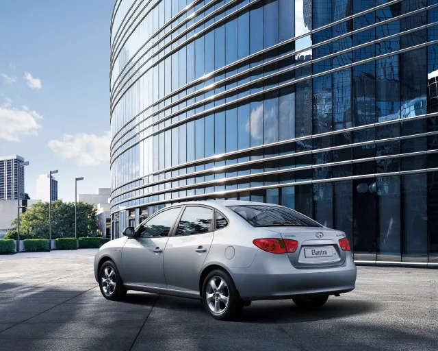 Hyundai Elantra HD седан — 20