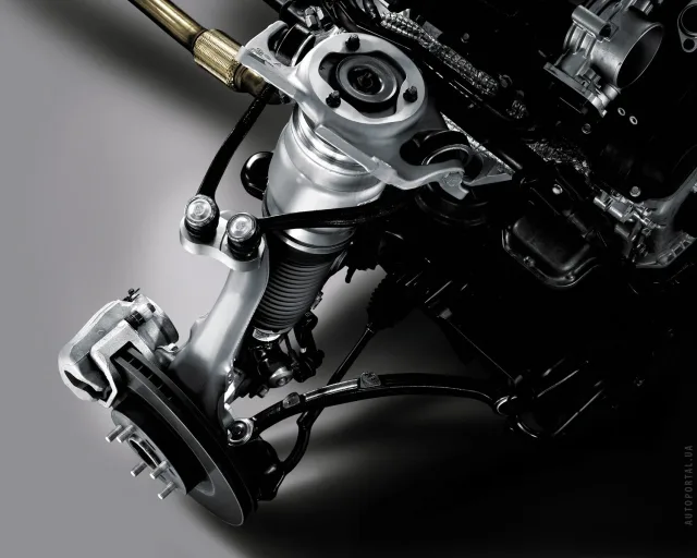 Hyundai Genesis 3.8 AT — 13