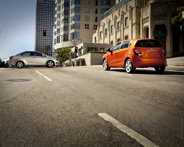 Chevrolet Aveo 2012 (Шевроле Авео) 5-ти дверный хэтчбек — 25