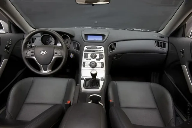 Hyundai Genesis Coupe 2008 купе — 4