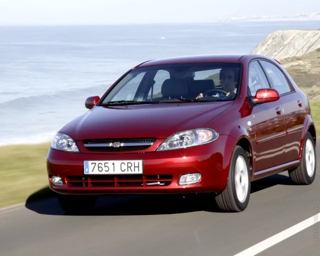 Chevrolet Lacetti 5-door hatchback — 5