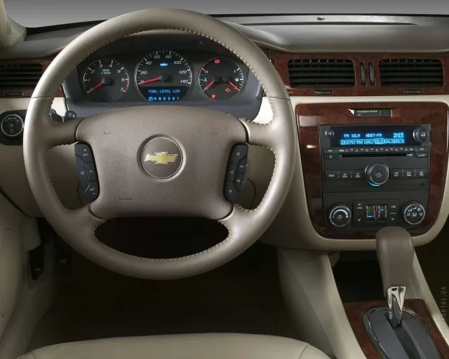 Chevrolet Impala 2005 sedan — 3