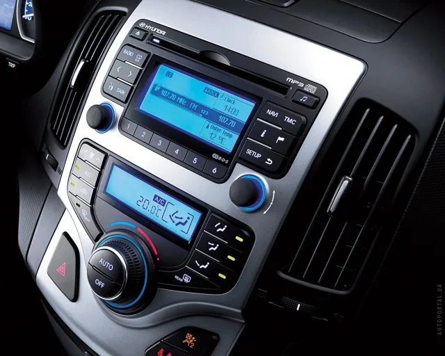 Hyundai i30 2008 хетчбек — 2