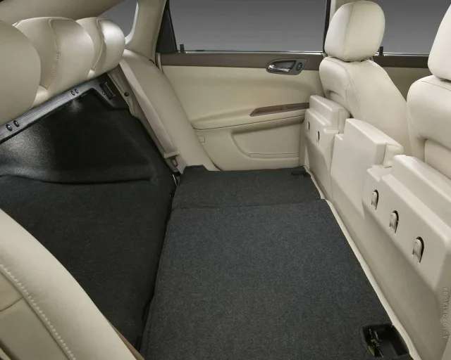 Chevrolet Impala 2005 sedan — 8