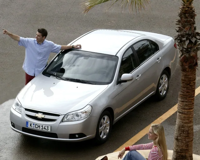 Chevrolet Epica 2.0 MT SX — 12