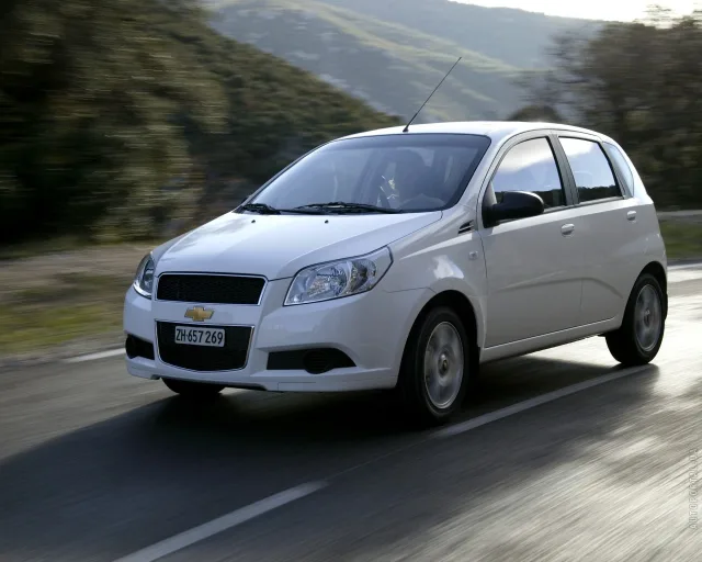 Chevrolet Aveo (Шевроле Авео) 5-ти дверный хэтчбек — 15