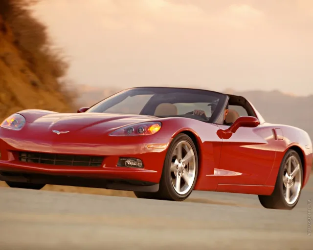 Chevrolet Corvette C6 спорткар — 25