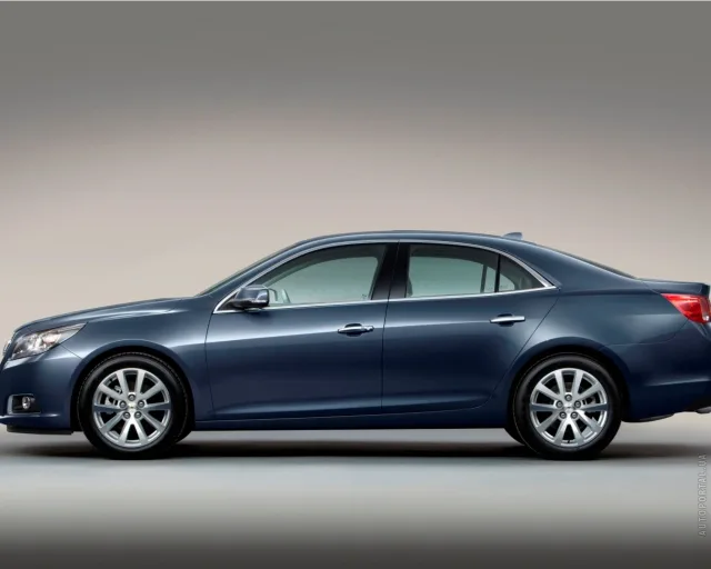 Chevrolet Malibu 2011 sedan — 13