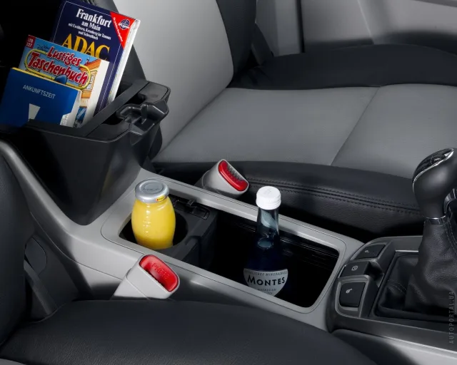 Chevrolet Captiva 2011 crossover — 8