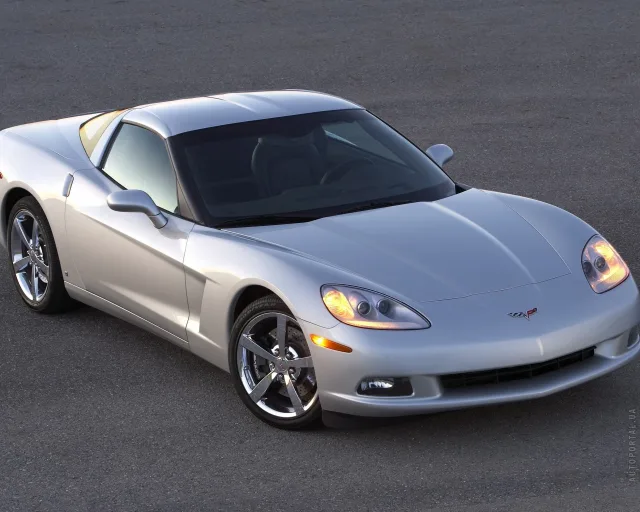 Chevrolet Corvette C6 спорткар — 23