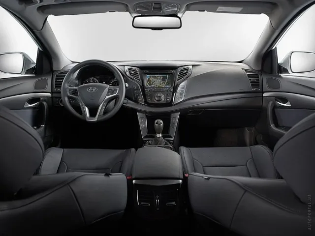 Hyundai i40 2012 (Хюндай, Хундай и40) седан — 3