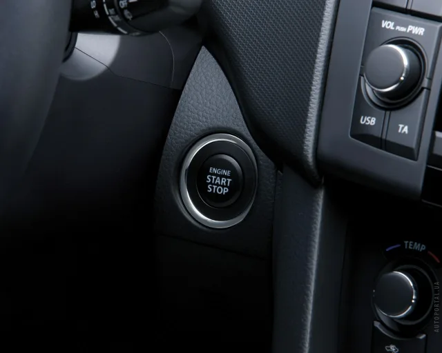 Suzuki Swift 1.2 MT GL — 11