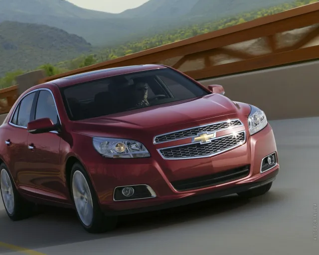 Chevrolet Malibu 2011 sedan — 15
