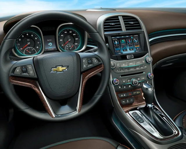 Chevrolet Malibu 2011 sedan — 6