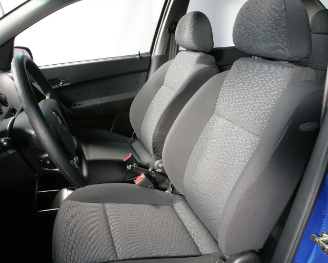Chevrolet Aveo седан — 7