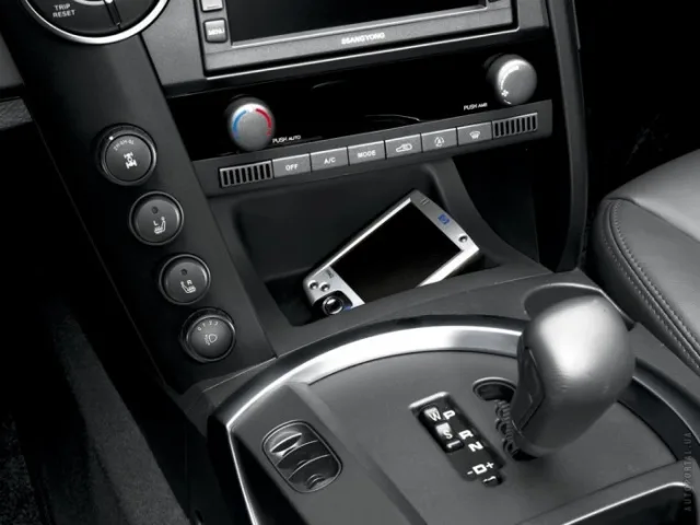 SsangYong Kyron (Санг Йонг Кайрон) внедорожник — 4