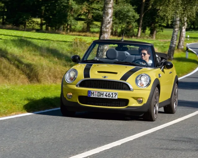 MINI Cooper S convertible — 19