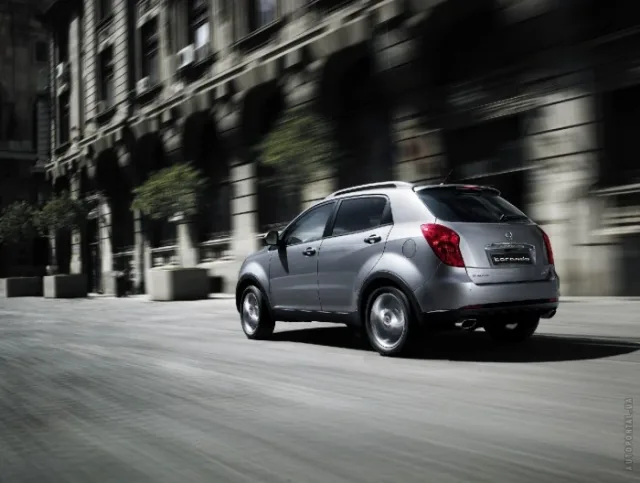 SsangYong Korando 2.0D MT Base 2WD — 16