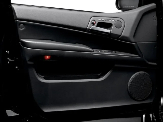 SsangYong Kyron (Санг Йонг Кайрон) внедорожник — 3