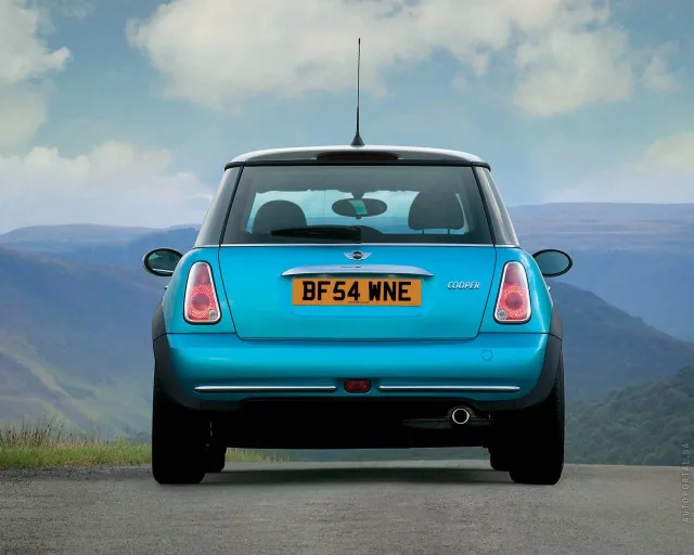 MINI Cooper (Мини Купер) хэтчбек — 6
