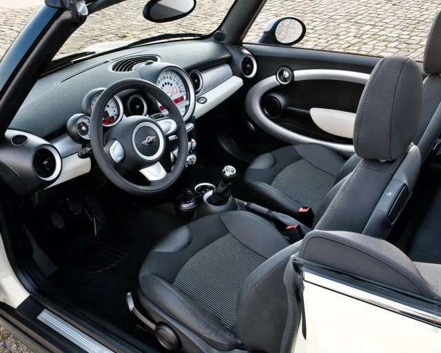 MINI Cooper 1.6 MT — 4