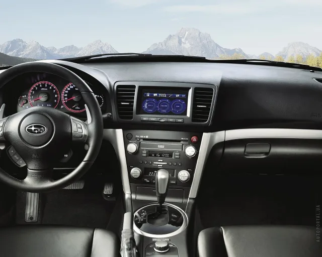 Subaru Outback 2003 універсал — 5