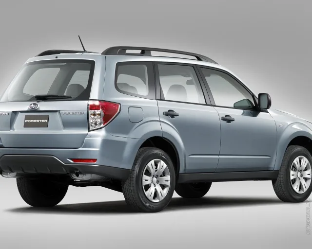 Subaru Forester 2.5 MT VR — 23
