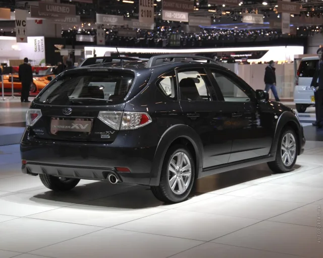 Subaru Impreza XV 2010 (Субару Импреза ХВ) хэтчбек — 9