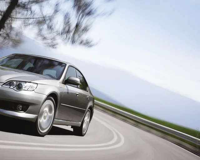 Subaru Legacy 2003 sedan — 25