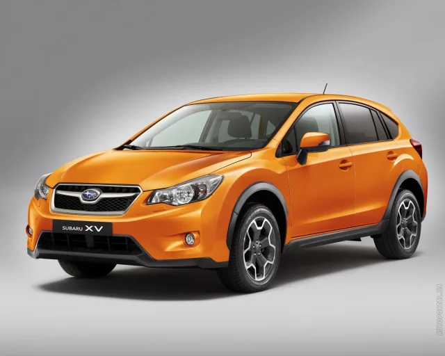 Subaru XV 2011 кросовер — 16