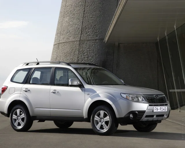 Subaru Forester 2.5 MT VR — 22
