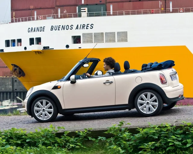 MINI Cooper 1.6 MT — 19