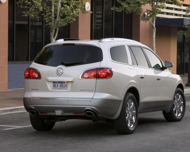 Buick Enclave (Бьюик Энклейв) кроссовер — 7