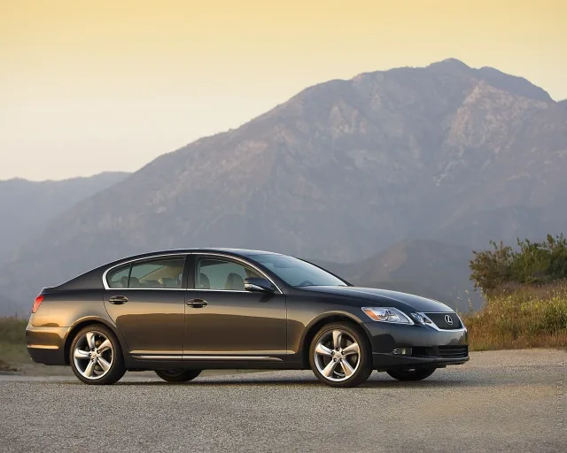Lexus GS 300 AT Entry — 25