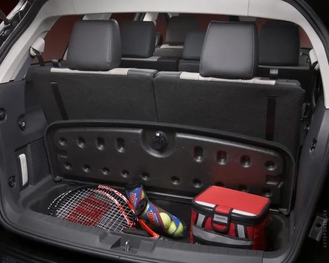 Dodge Journey crossover — 8