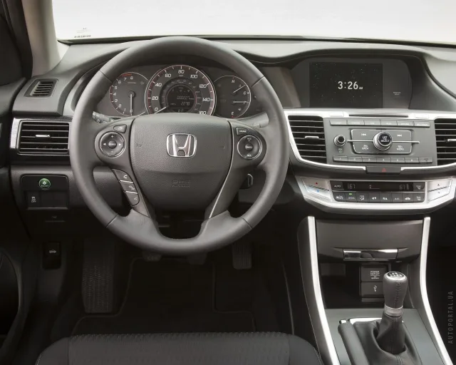 Honda Accord 2012 sedan — 7