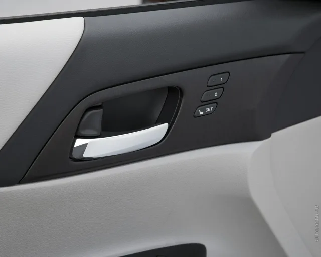 Honda Accord 2012 sedan — 15