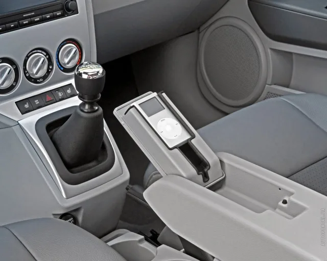 Dodge Caliber (Додж Калибер) кроссовер — 4