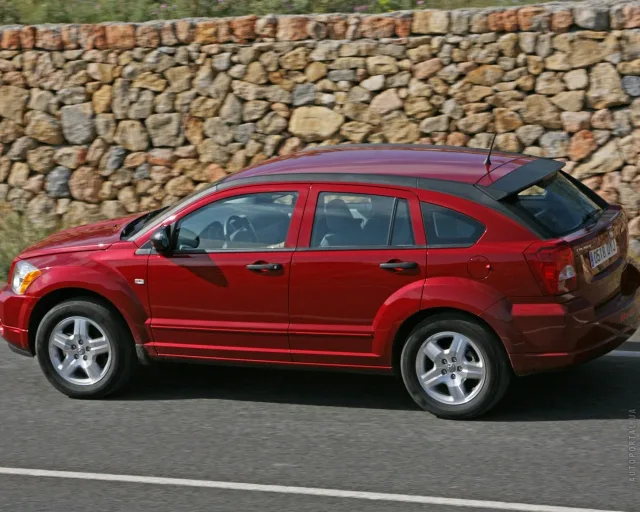 Dodge Caliber (Додж Калибер) кроссовер — 20