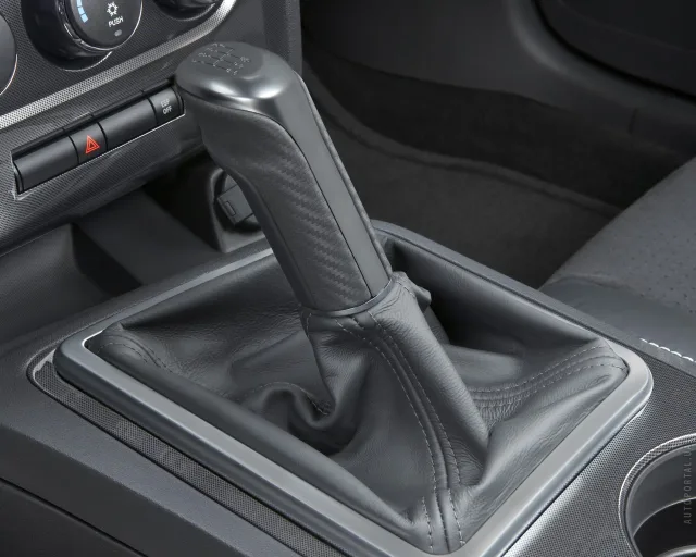 Dodge Challenger (Додж Челенджер) купе — 8