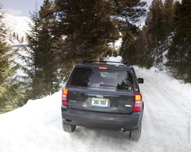 Jeep Patriot 2011 crossover — 17