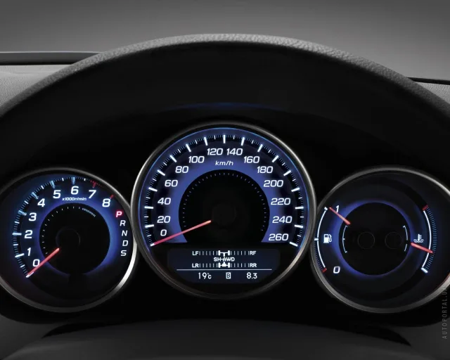 Honda Legend sedan — 19