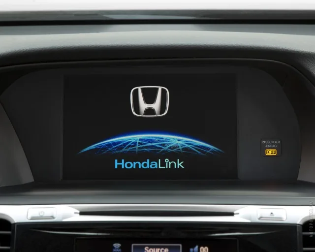 Honda Accord 2012 sedan — 16