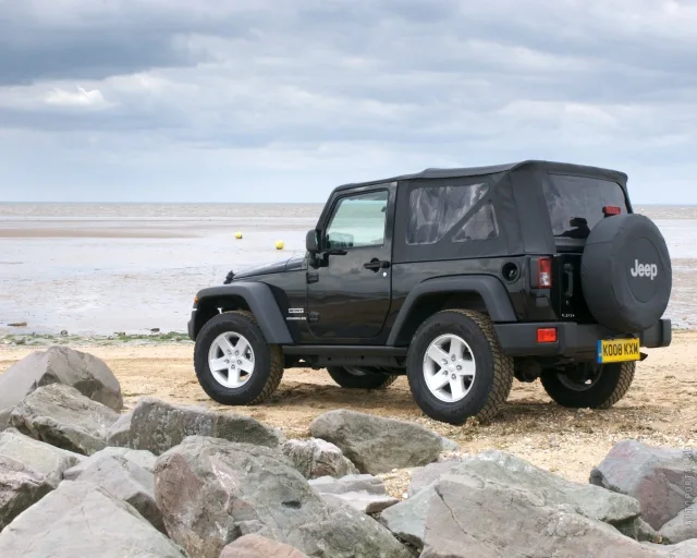 Jeep Wrangler 2008 SUV — 10