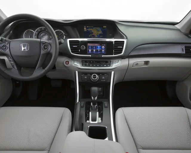 Honda Accord 2012 sedan — 14