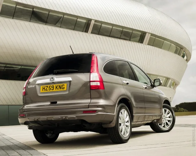 Honda CR-V 2.0 MT Elegance — 13
