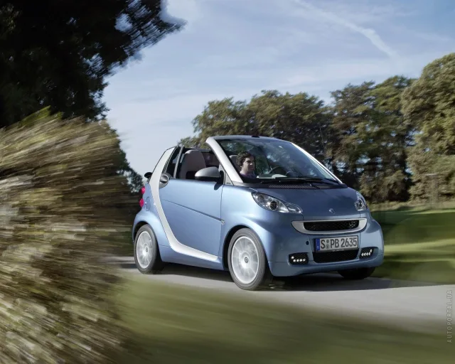 Smart fortwo cabrio 2011 (Смарт Фор ту кабриолет) кабриолет — 11