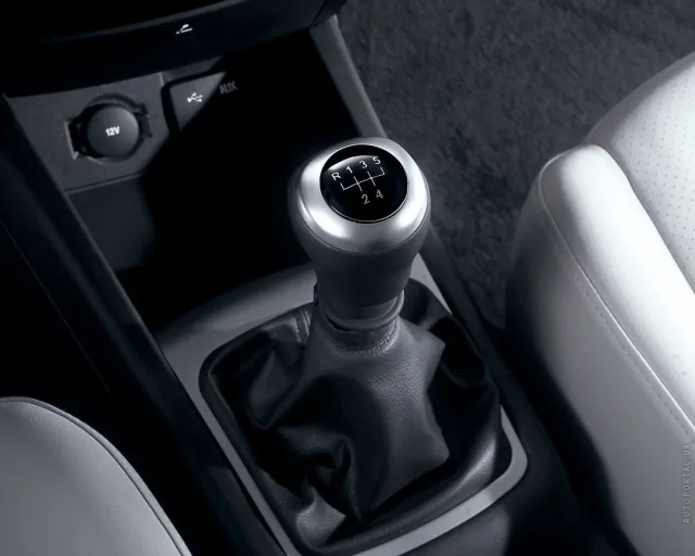 KIA pro cee'd 2008 3-door hatchback — 3